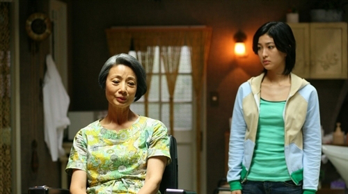 dvd-201004/2/22d4733e-4ce6-45f2-a473-6df31524a04b.jpg